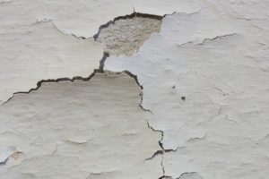 lead paint wall chipping